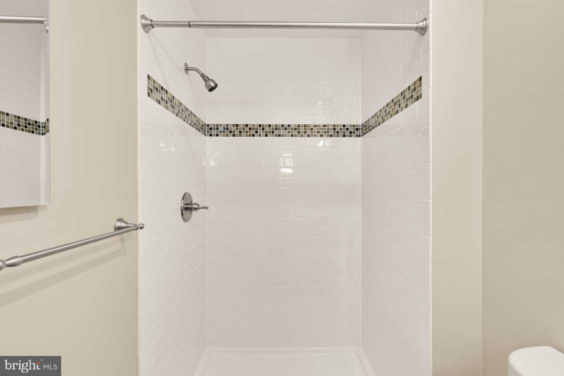 12104 Songbird Ln Property Photo 32