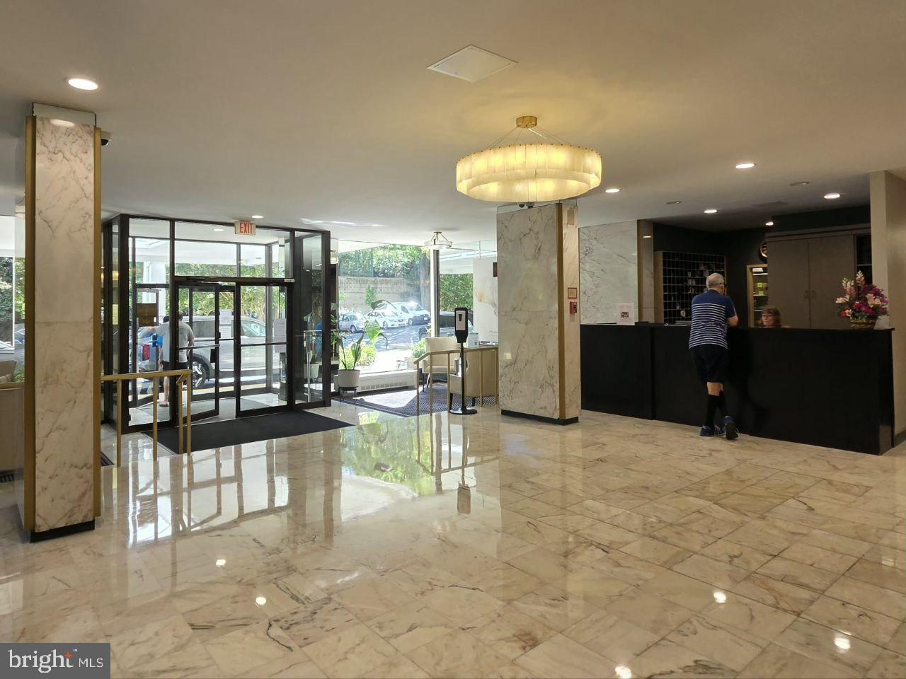 11801 Rockville Pike #814 Property Photo 15