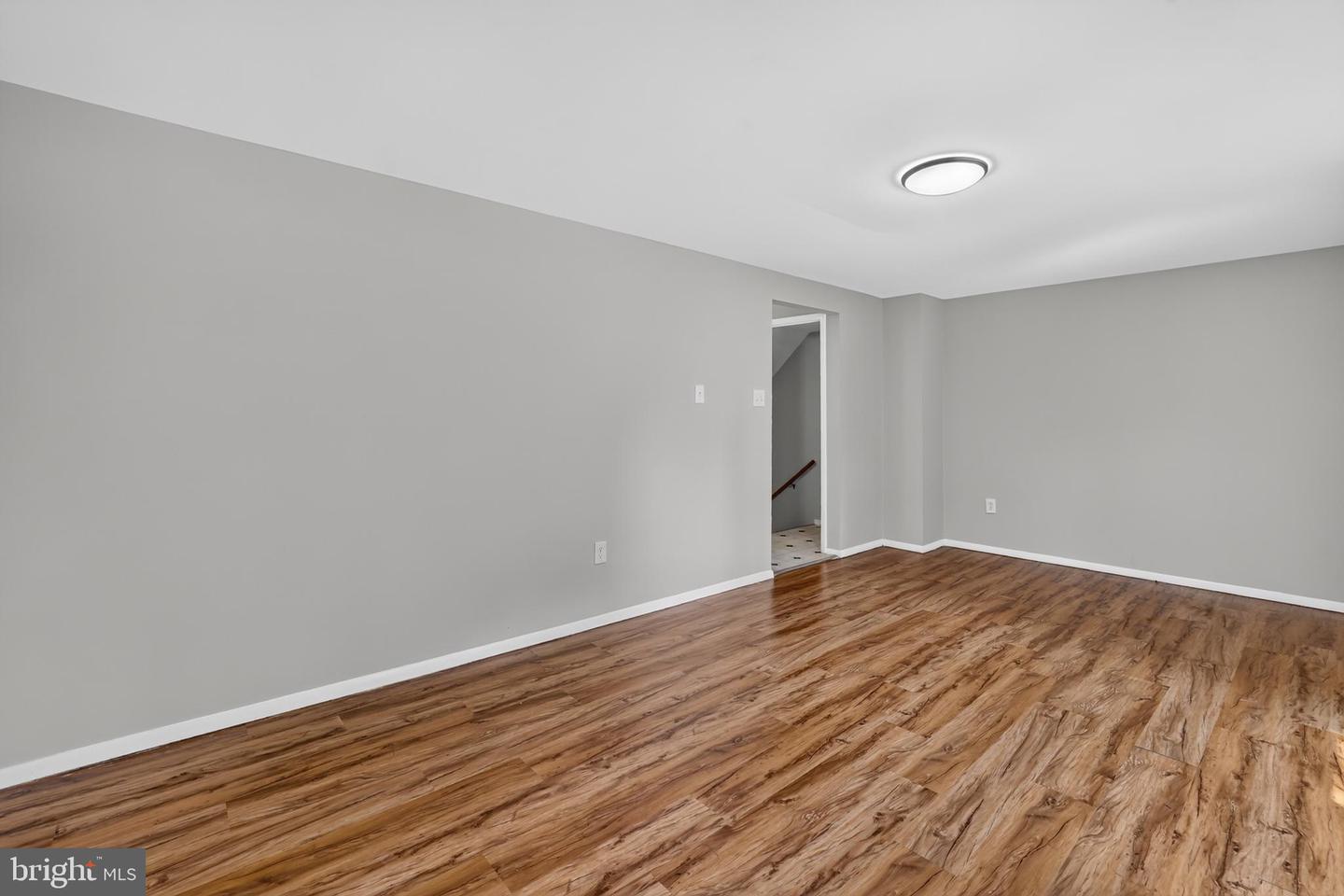 19229 Deep Run Ct Property Photo 9
