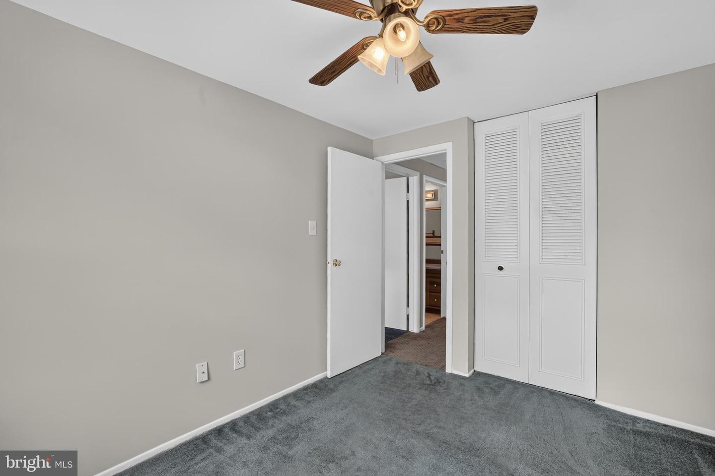19229 Deep Run Ct Property Photo 12
