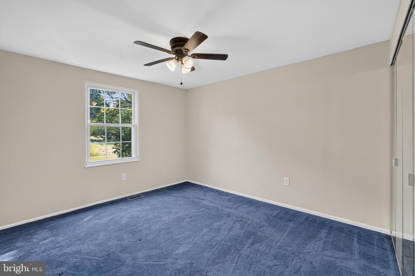 19229 Deep Run Ct Property Photo 13