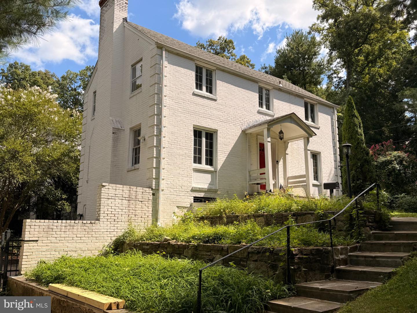 5401 MASSACHUSETTS AVE Property Photo 1