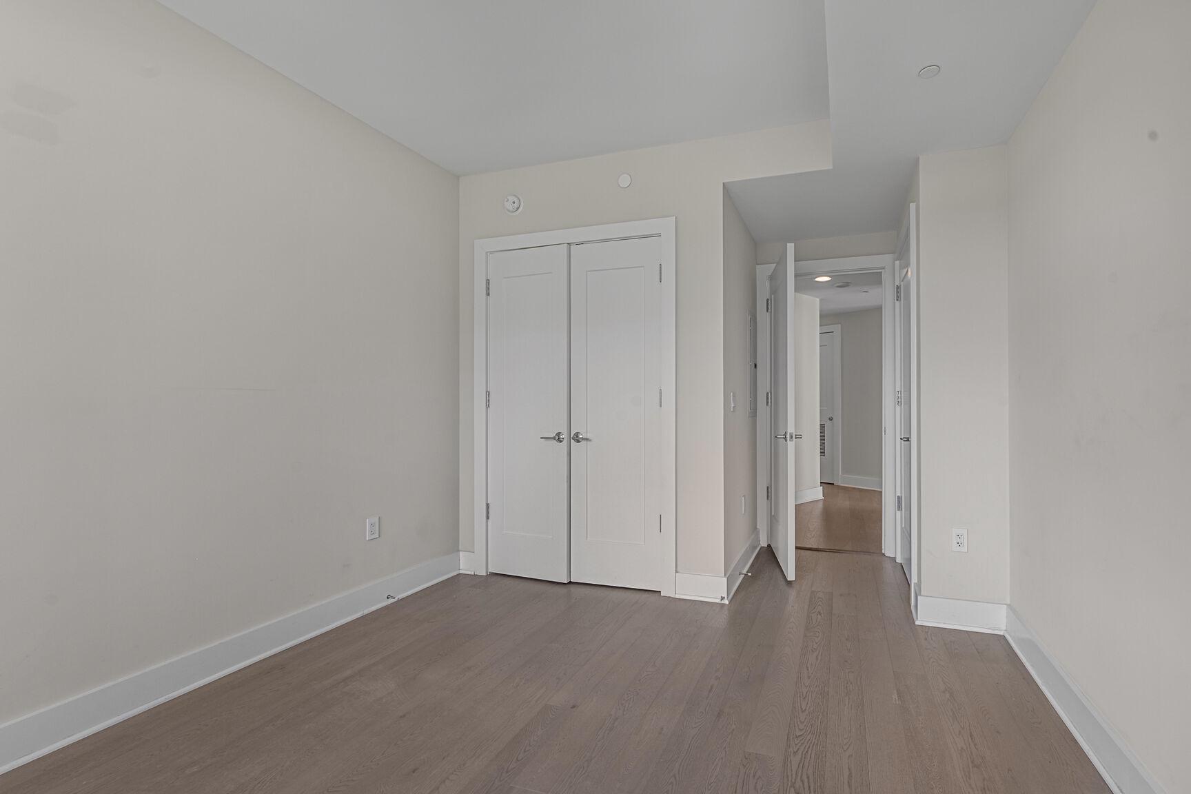 4960 Fairmont Ave #603 Property Photo 13