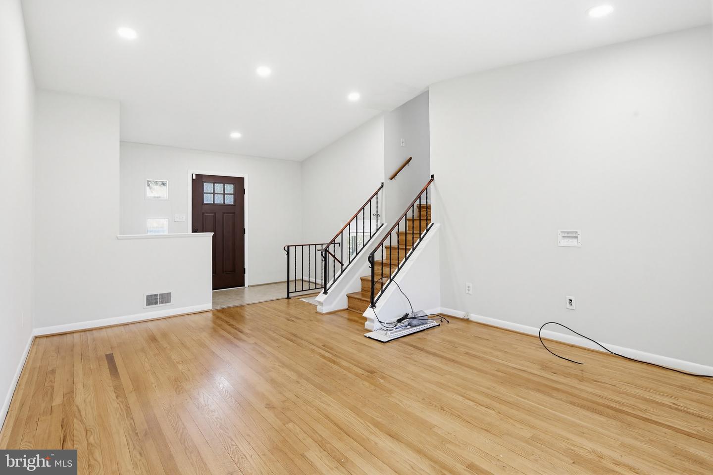 9717 Hedin Dr Property Photo 11
