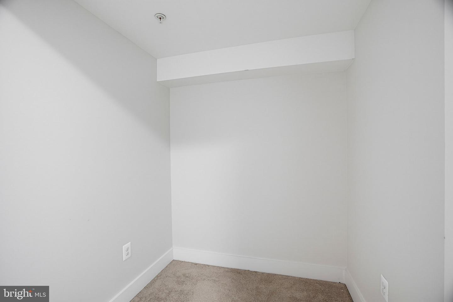 19510 Village Walk Dr #1-102 Property Photo 25