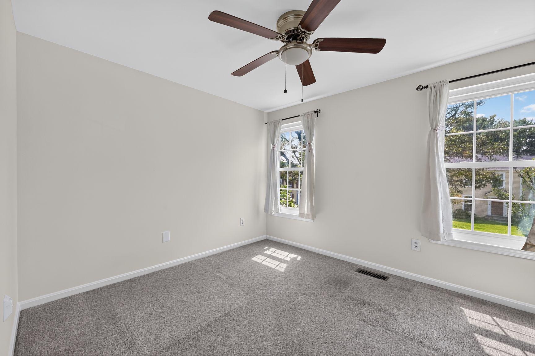 1608 Mithering Ln Property Photo 23