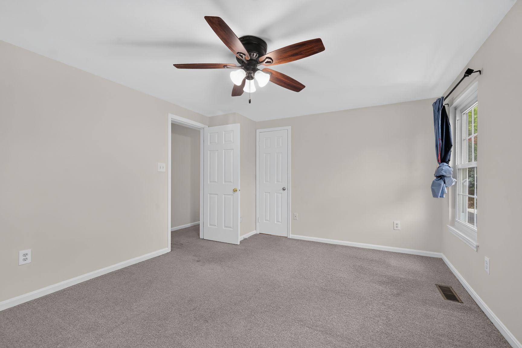1608 Mithering Ln Property Photo 26