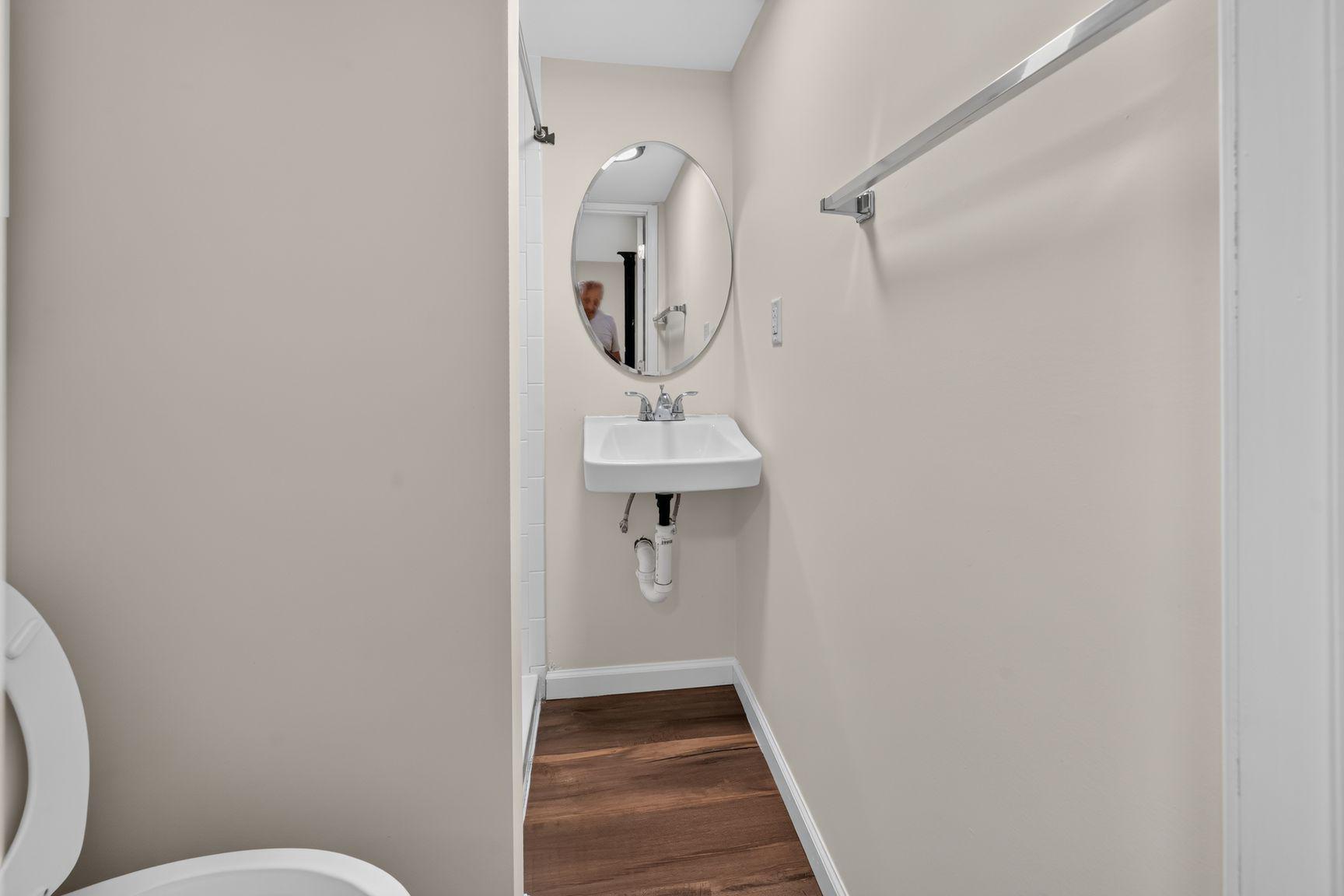 1608 Mithering Ln Property Photo 34