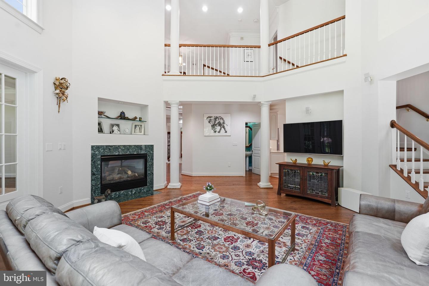11640 Piney Spring Ln Property Photo 7