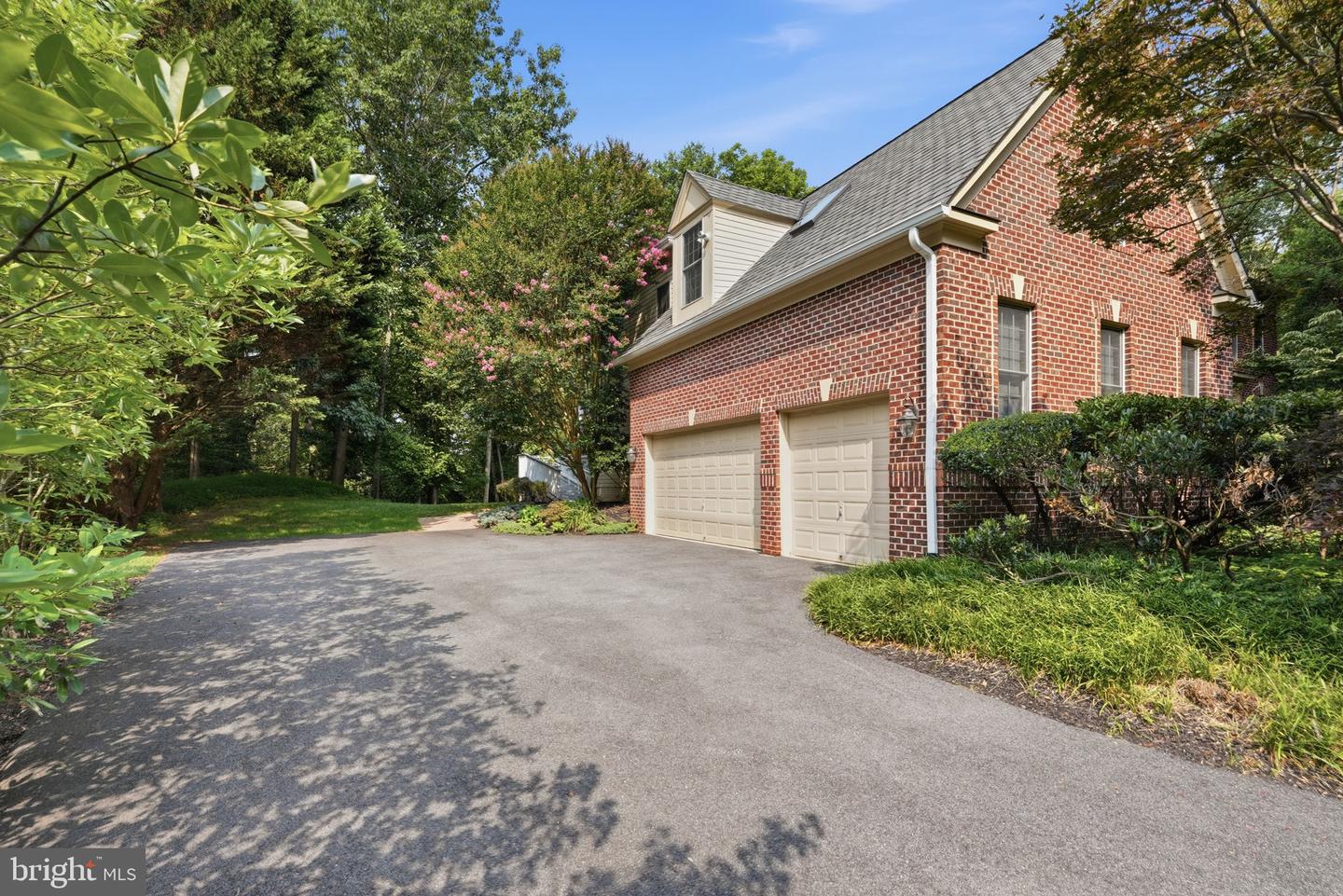 11640 Piney Spring Ln Property Photo 38