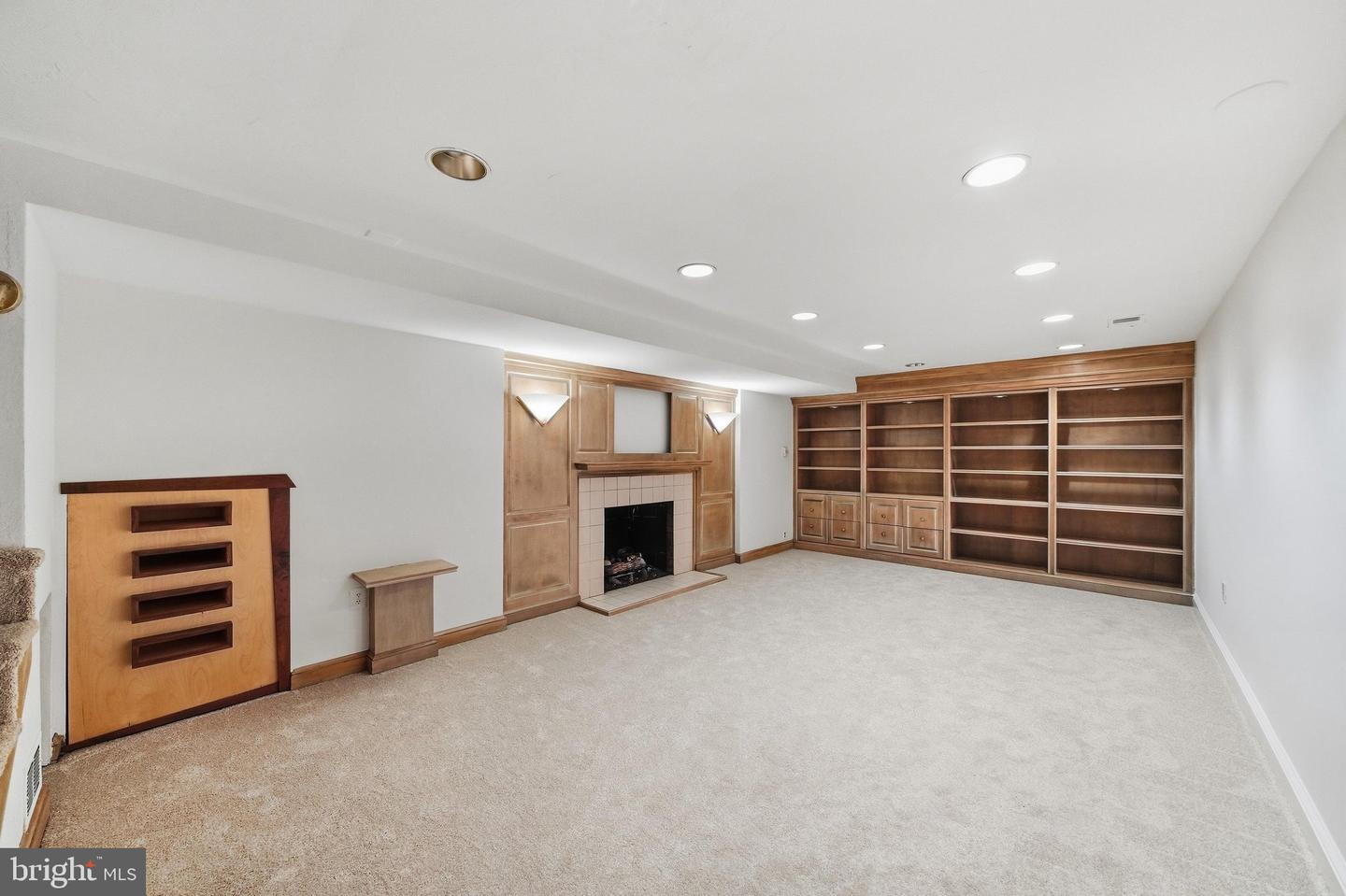 10601 Sweetbriar Pkwy Property Photo 40