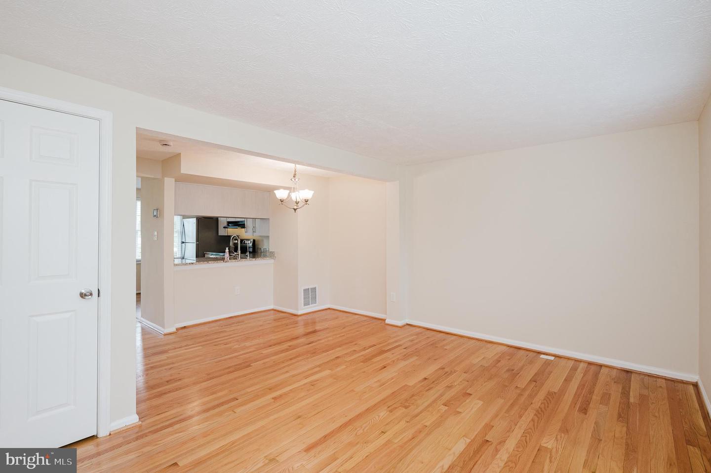 4250 Crosswood Dr Property Photo 15