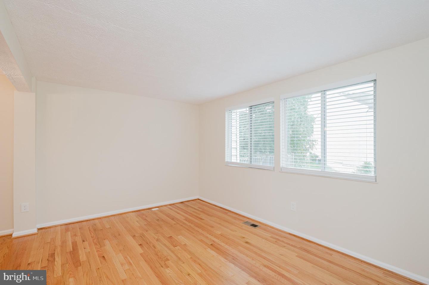 4250 Crosswood Dr Property Photo 16