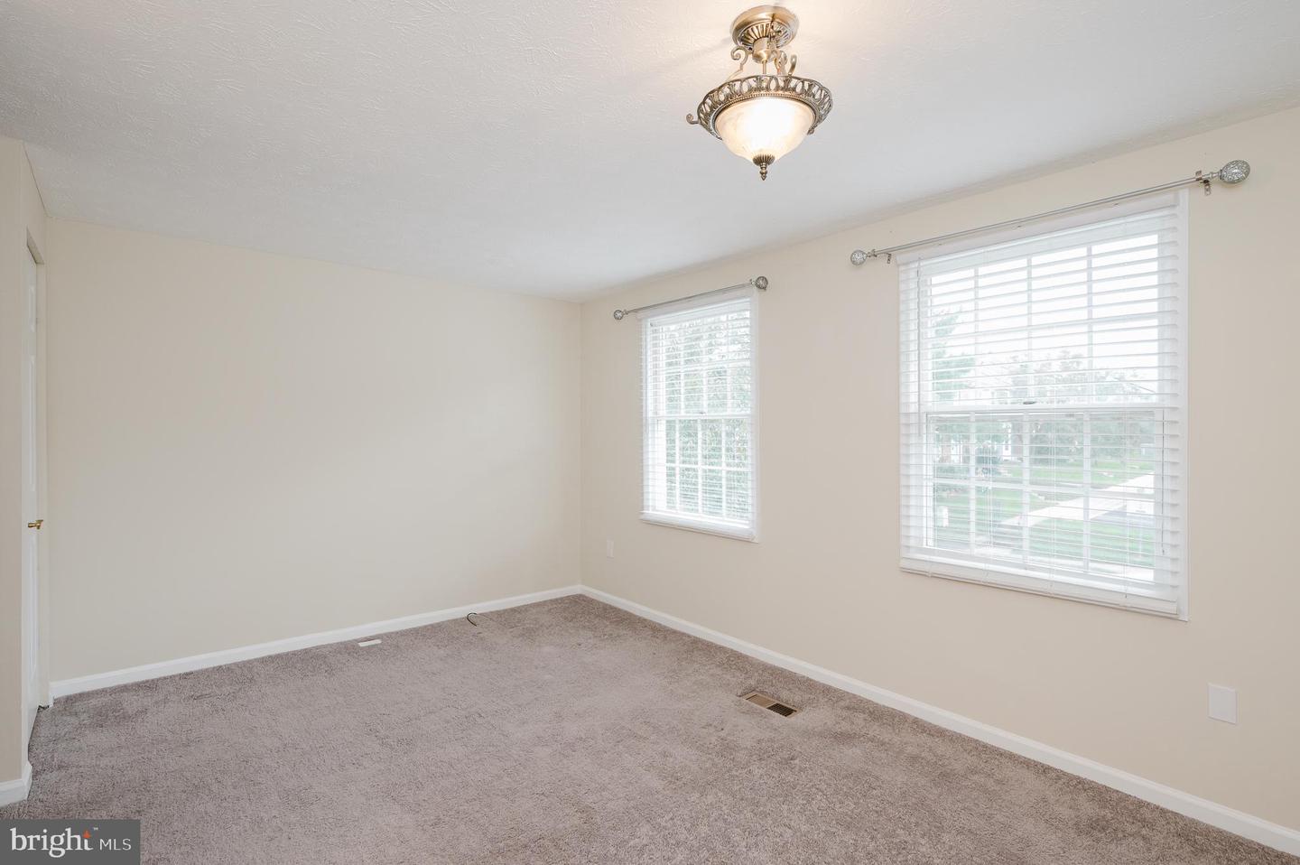 4250 Crosswood Dr Property Photo 20