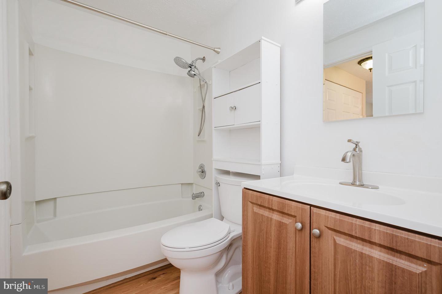 4250 Crosswood Dr Property Photo 24