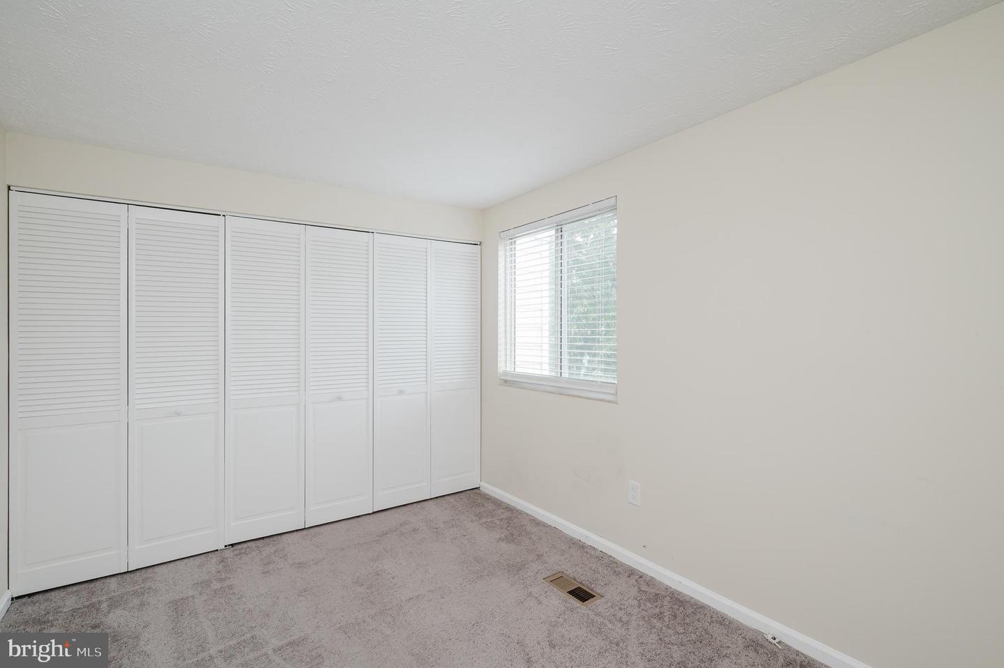 4250 Crosswood Dr Property Photo 27
