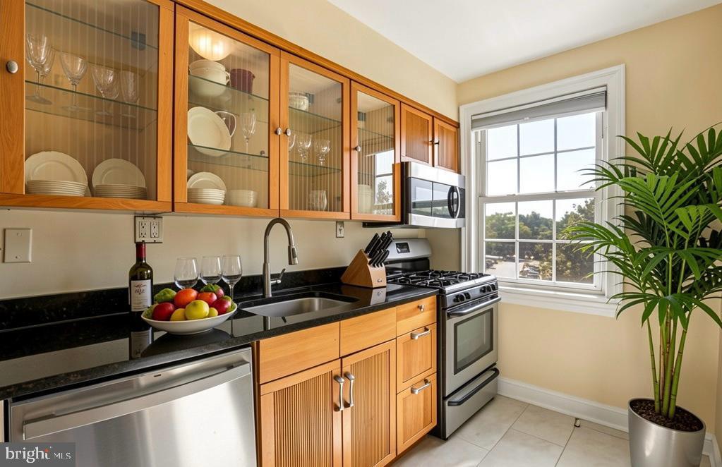 2406 Colston Dr #301-c Property Photo 8