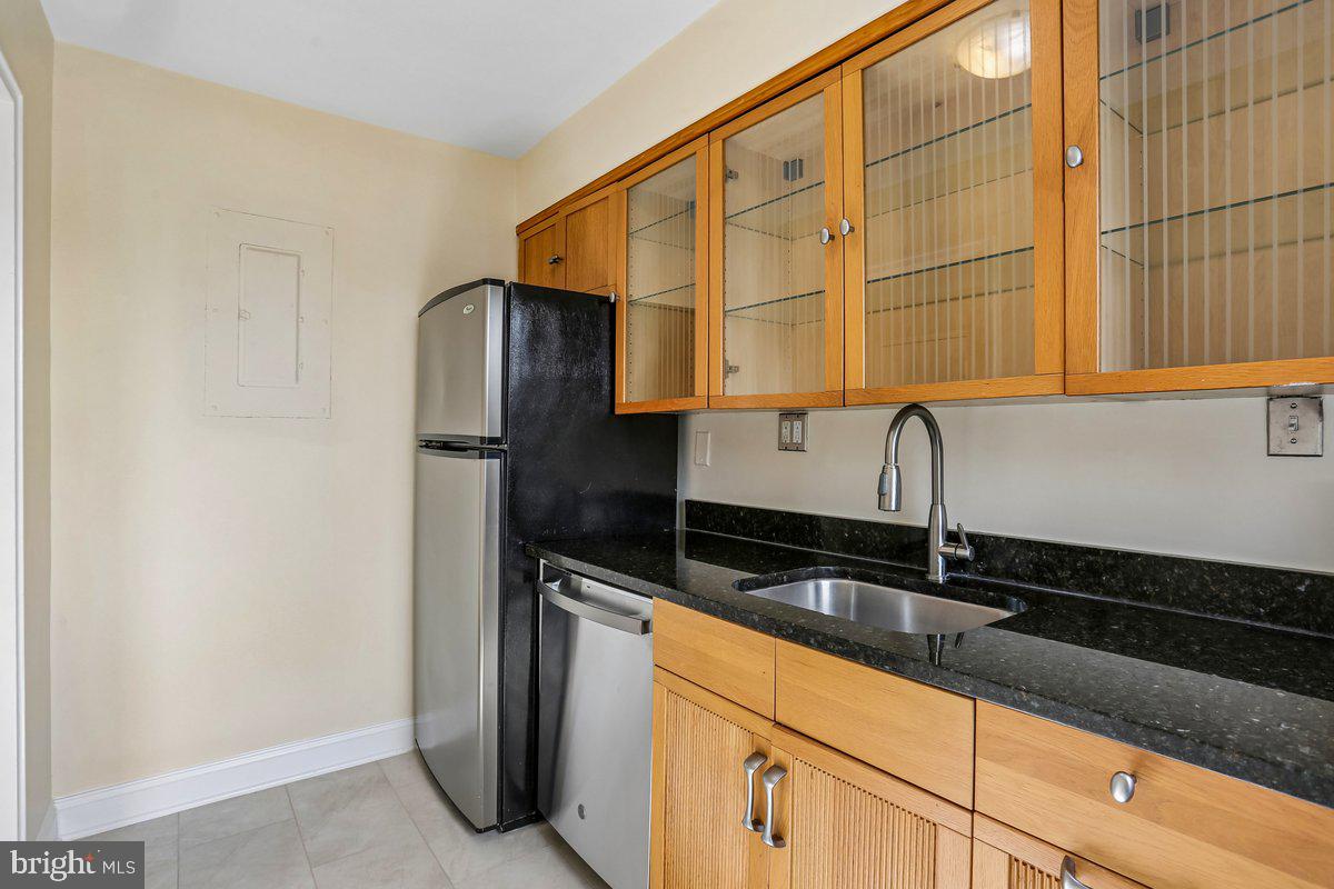 2406 Colston Dr #301-c Property Photo 9