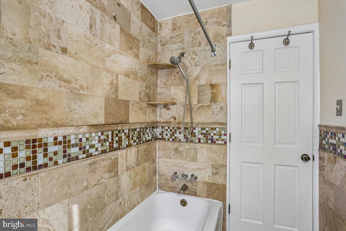 2406 Colston Dr #301-c Property Photo 20