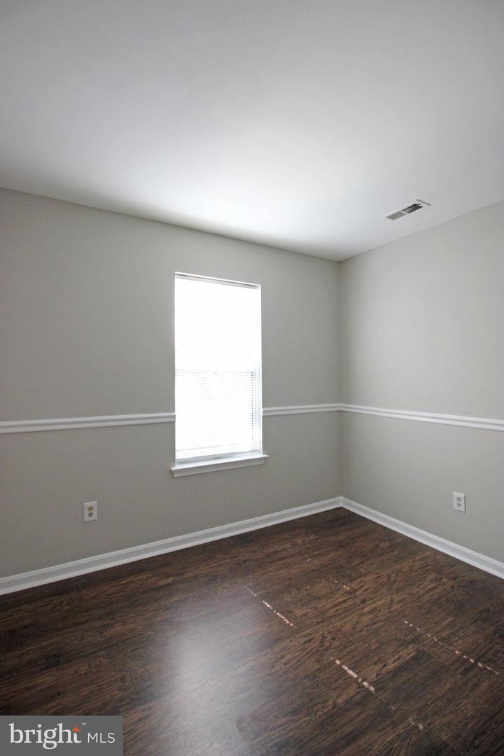 7939 Otter Cove Ct Property Photo 15