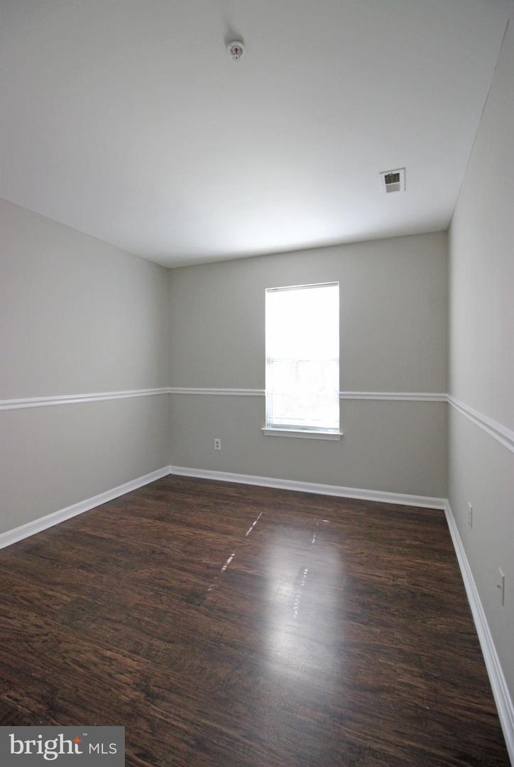 7939 Otter Cove Ct Property Photo 18