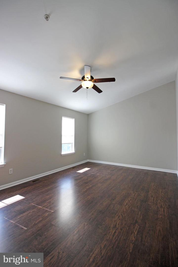 7939 Otter Cove Ct Property Photo 23