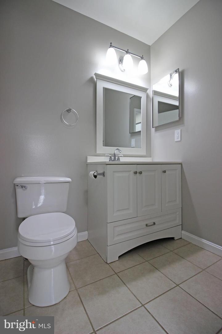 7939 Otter Cove Ct Property Photo 25