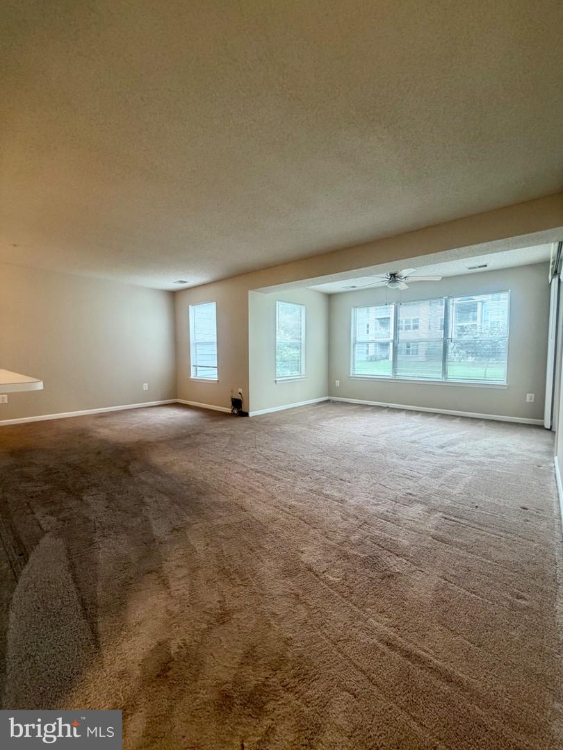 2703 SNOWBIRD TER #8-15 Property Photo 1