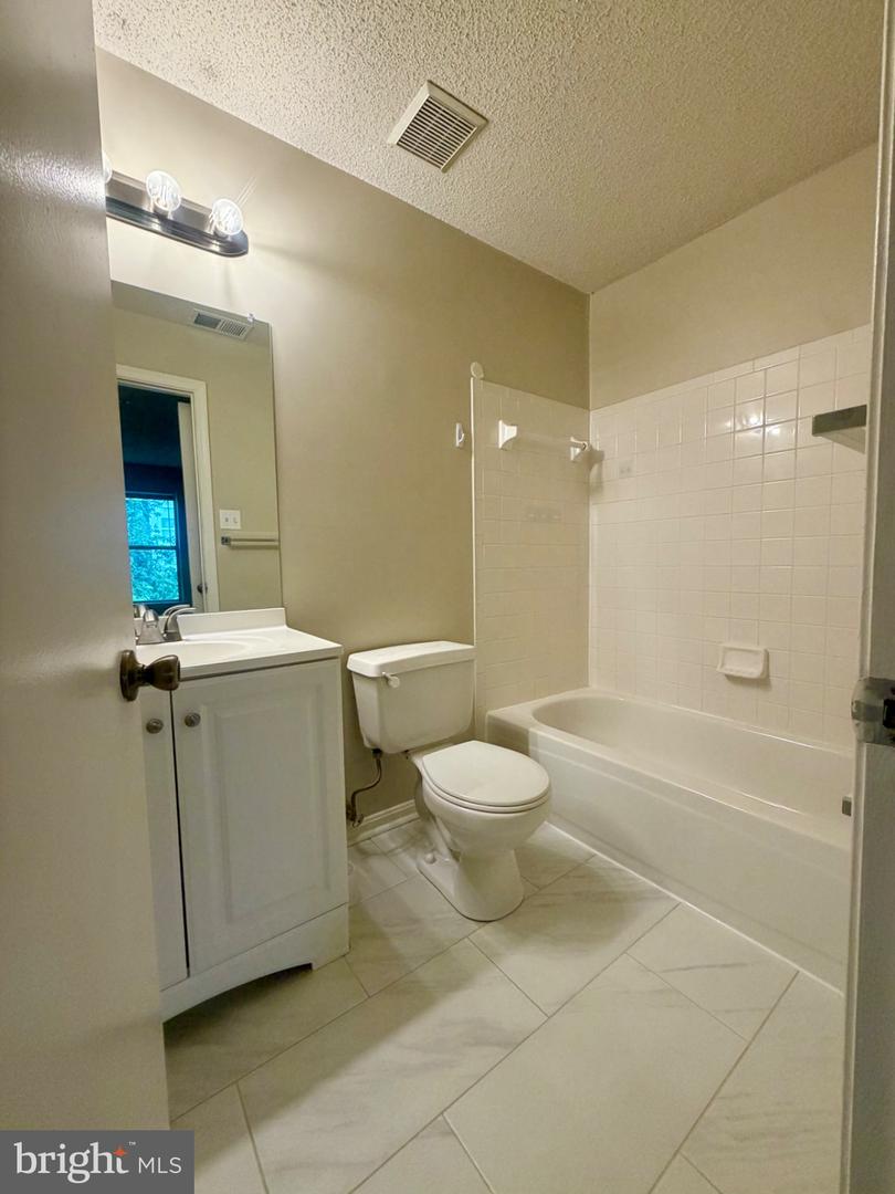 2703 Snowbird Ter #8-15 Property Photo 14