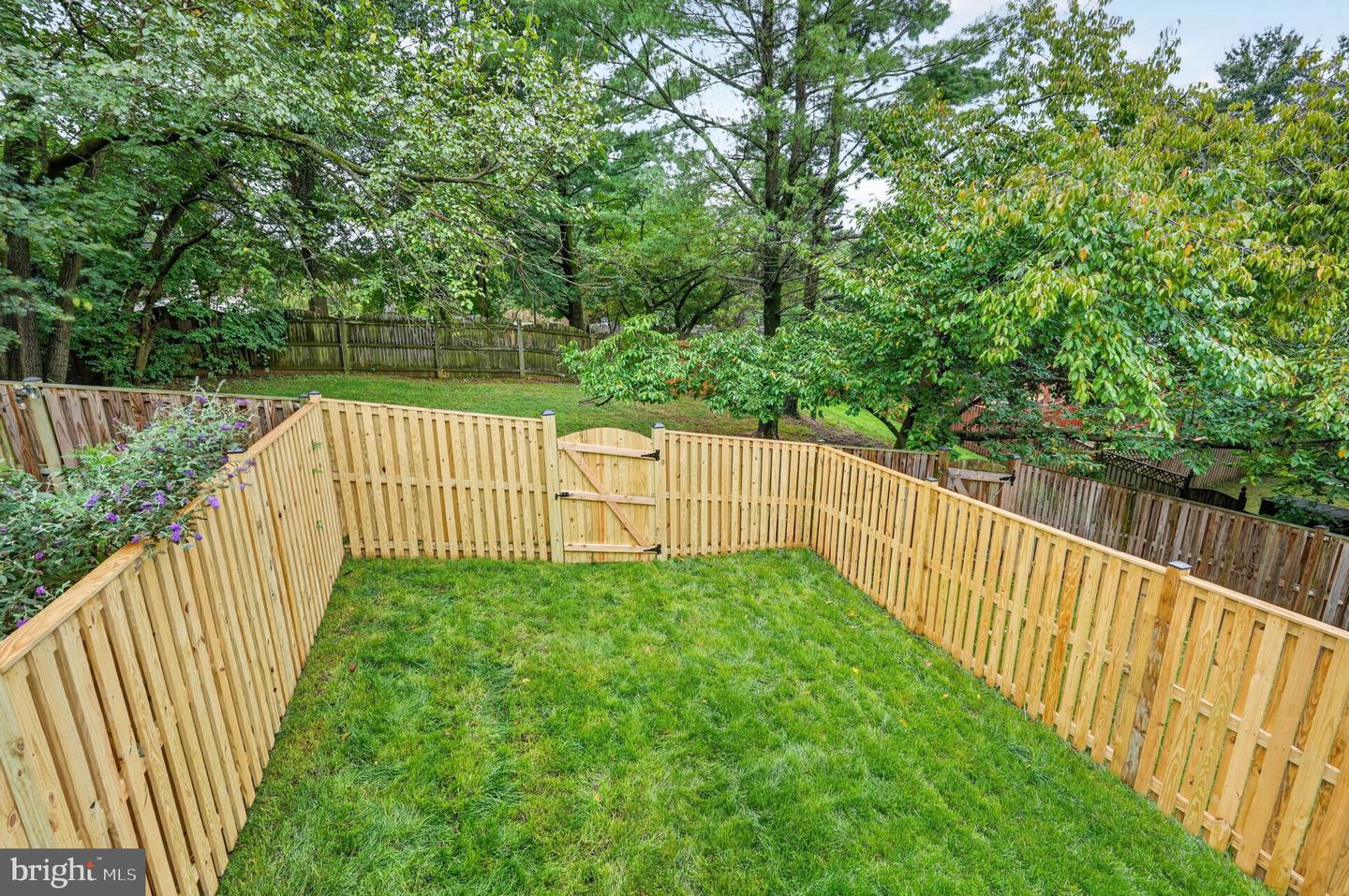 109 Swarthmore Ave Property Photo 18