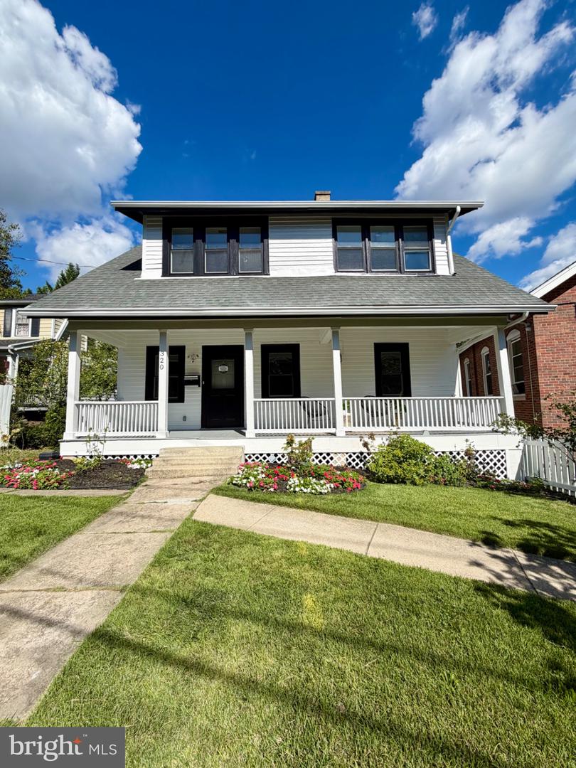 320 Ethan Allen Ave Property Photo 1