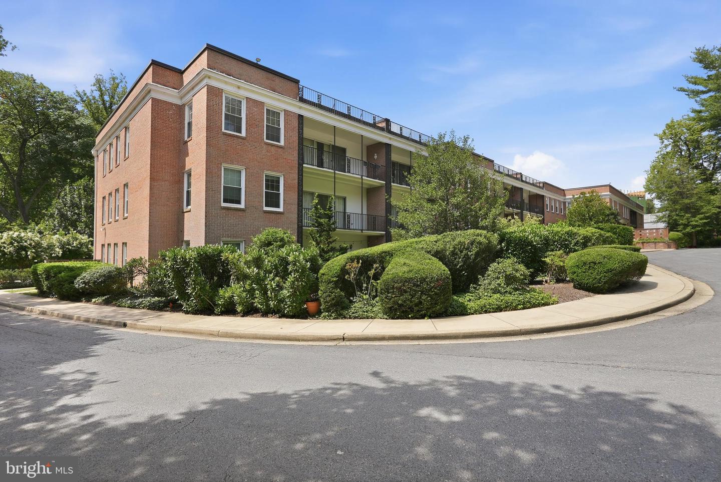 3535 Chevy Chase Lake Dr #307 Property Photo 1