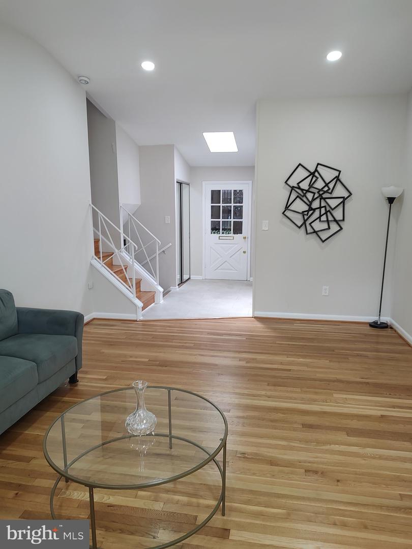 11505 Monticello Ave Property Photo 12