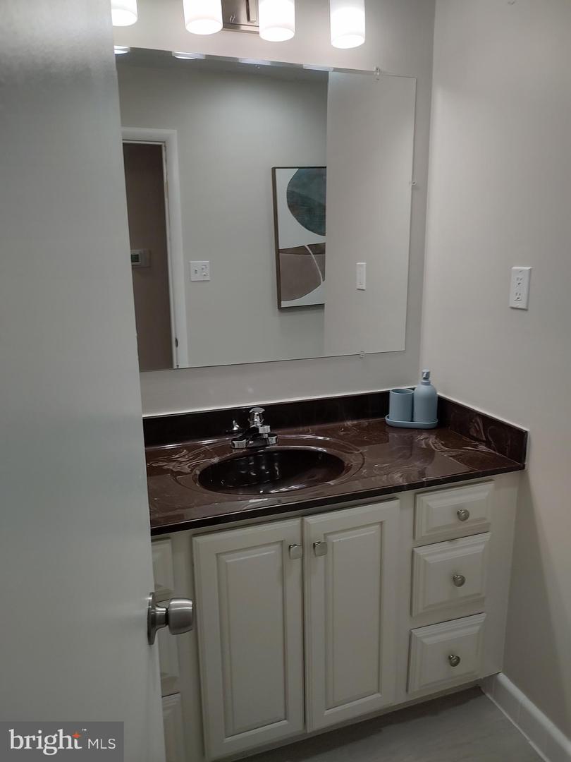 11505 Monticello Ave Property Photo 19