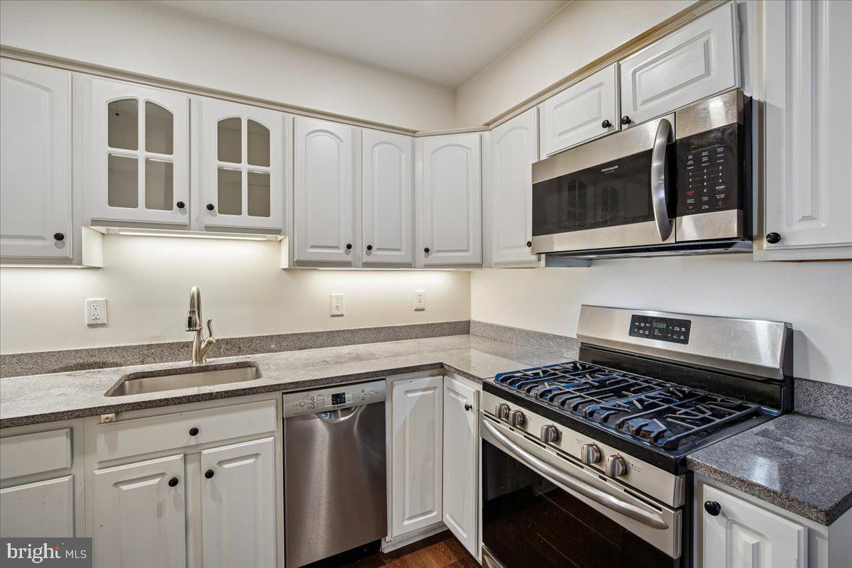 9907 Blundon Dr #5-103 Property Photo 10