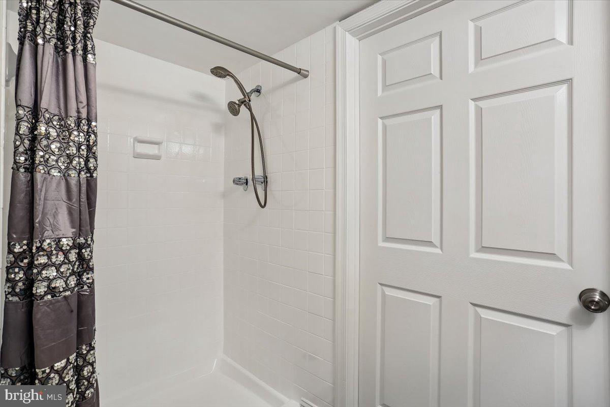 7425 Democracy Blvd #114 Property Photo 25