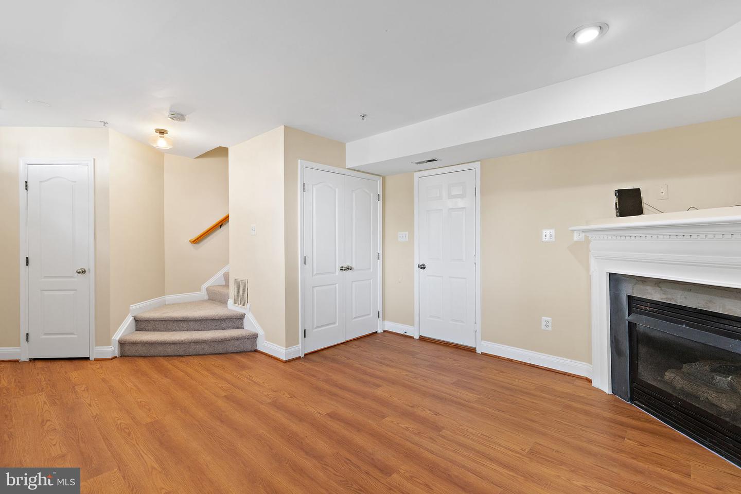 136 Pasture Side Way Property Photo 4