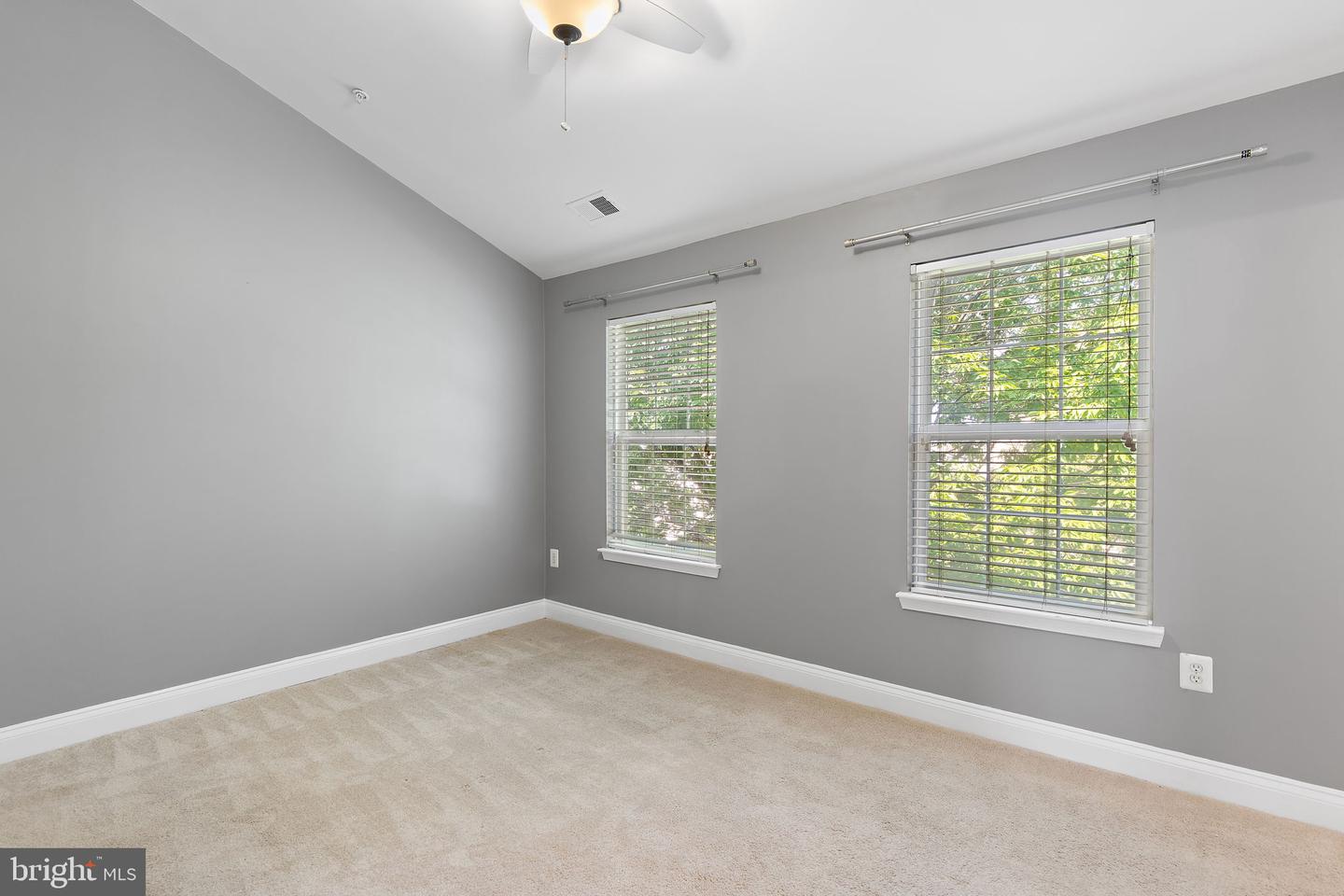 136 Pasture Side Way Property Photo 15