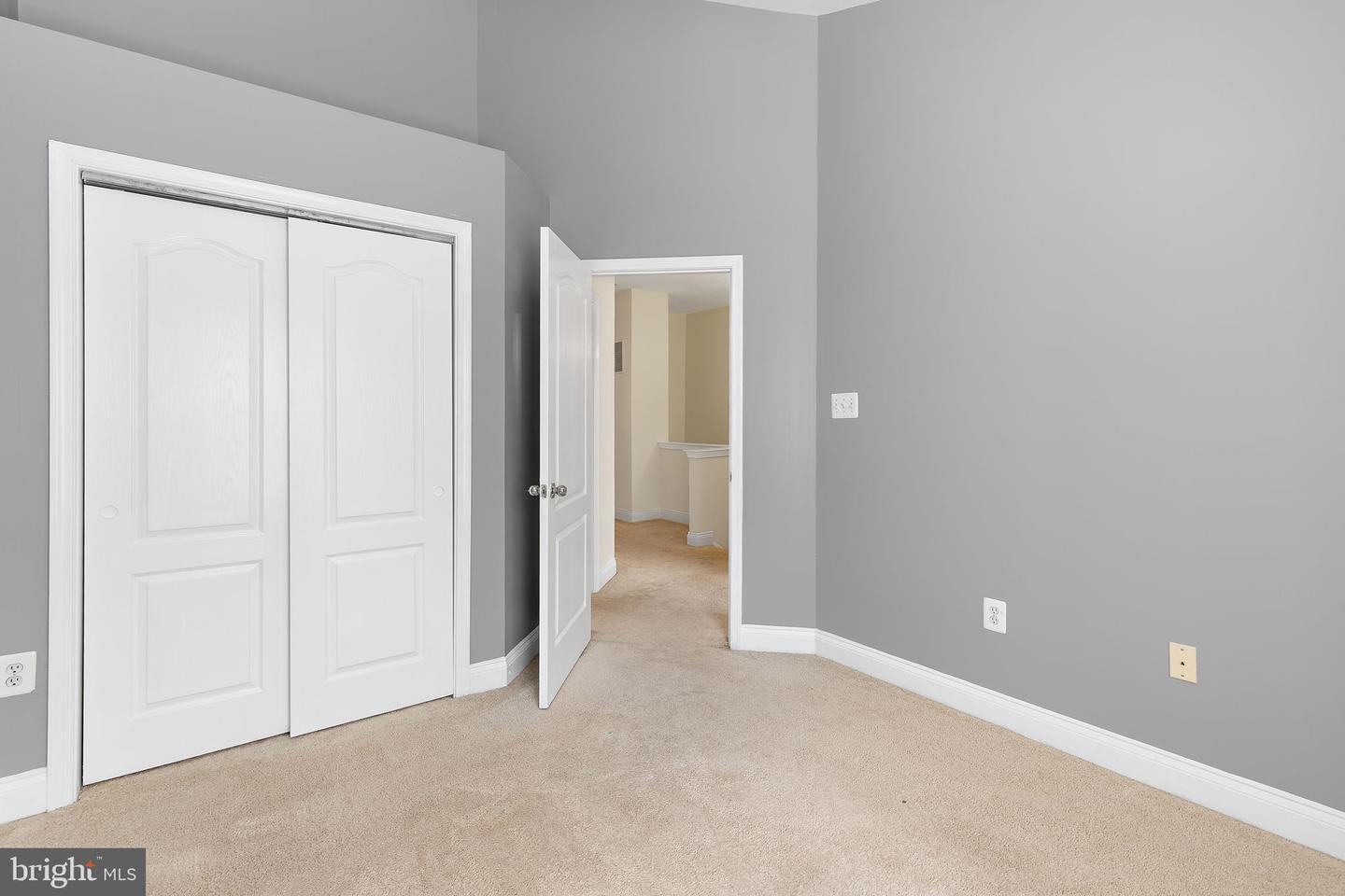 136 Pasture Side Way Property Photo 20
