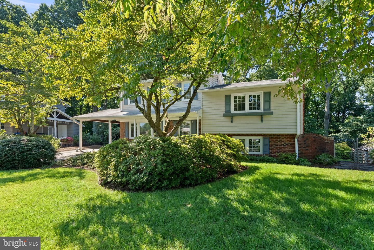 13007 Collingwood Ter Property Photo 3