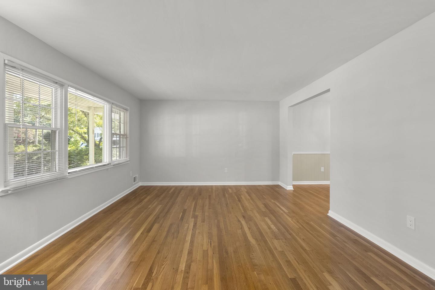 13007 Collingwood Ter Property Photo 9
