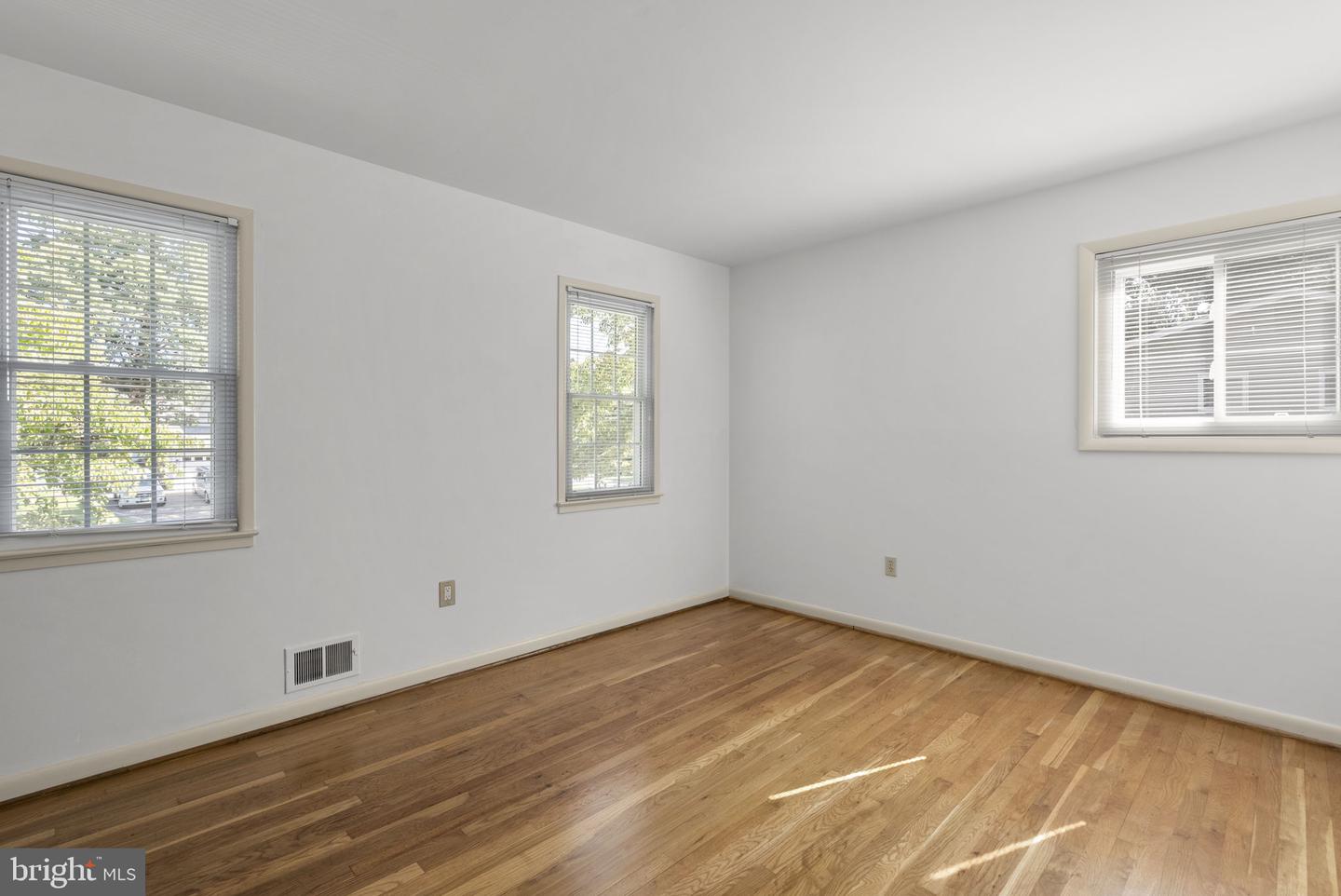 13007 Collingwood Ter Property Photo 33