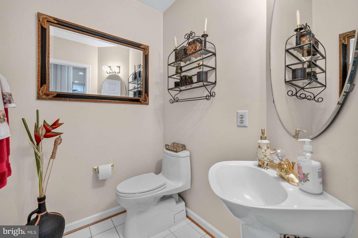 11306 Hollowstone Dr Property Photo 9