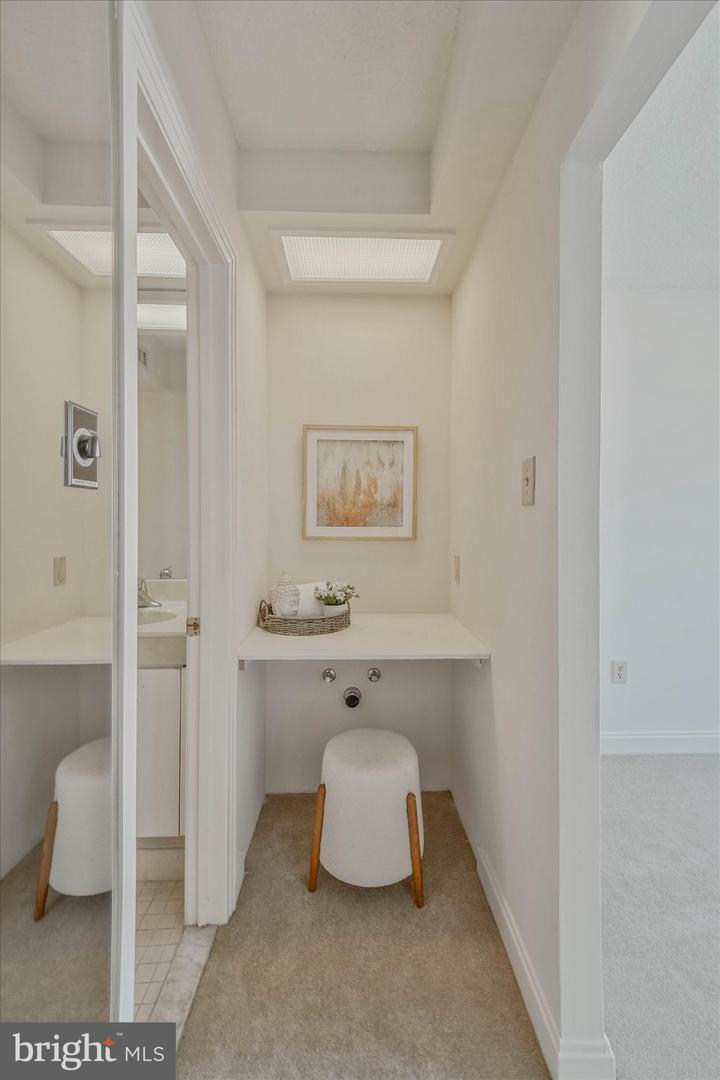 4550 N Park Ave #812 Property Photo 38