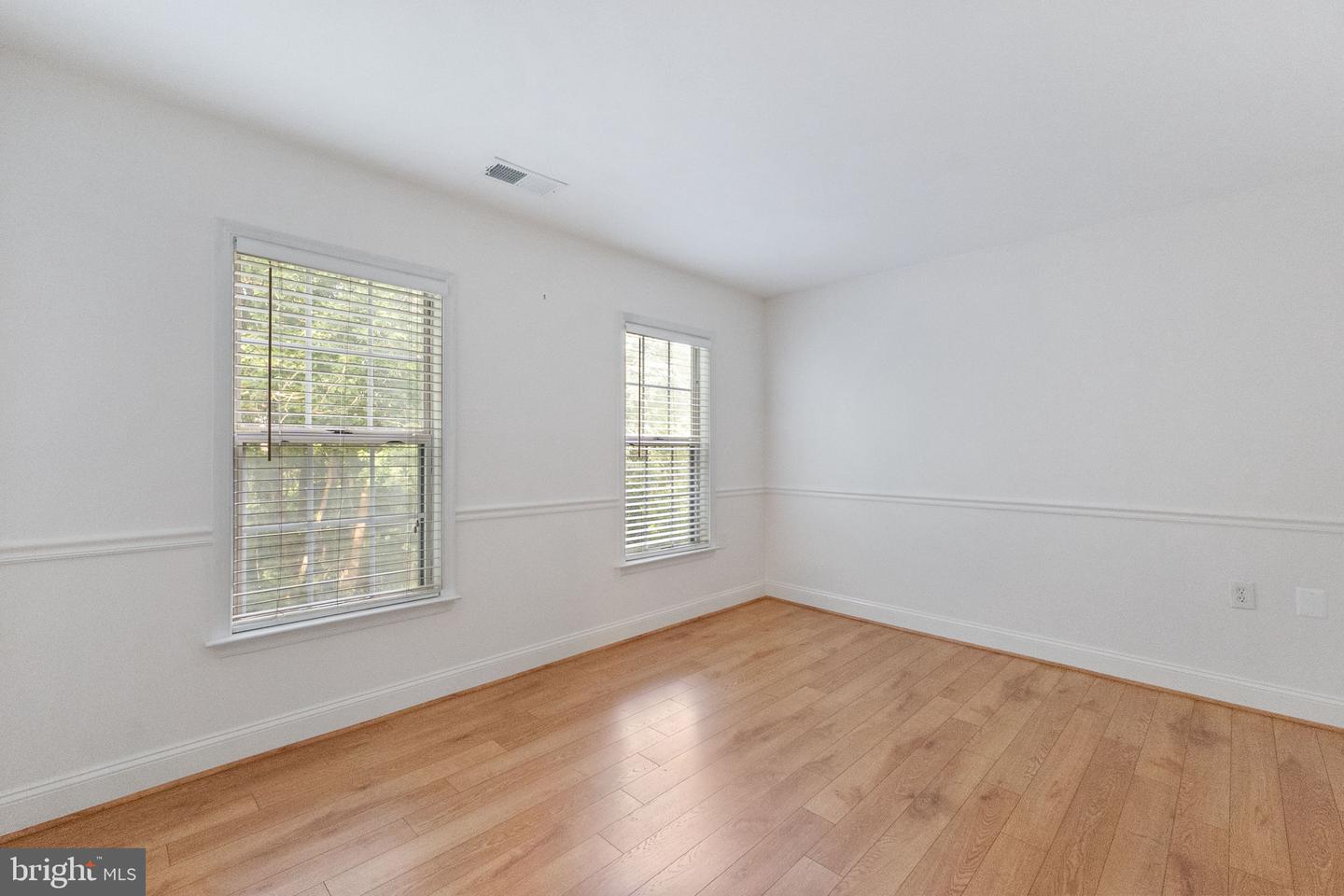15303 Diamond Cove Ter #8-j Property Photo 13