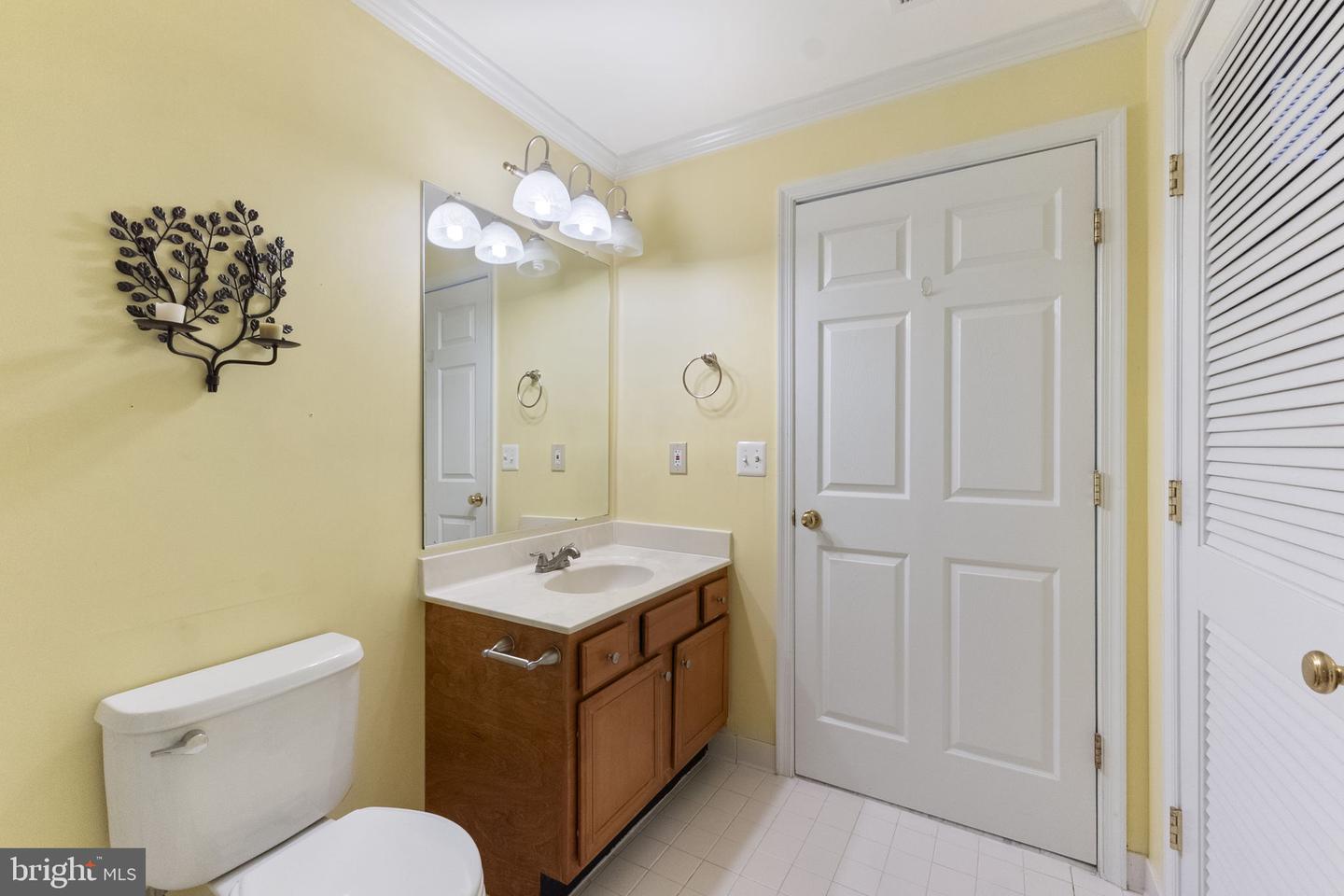 15303 Diamond Cove Ter #8-j Property Photo 17