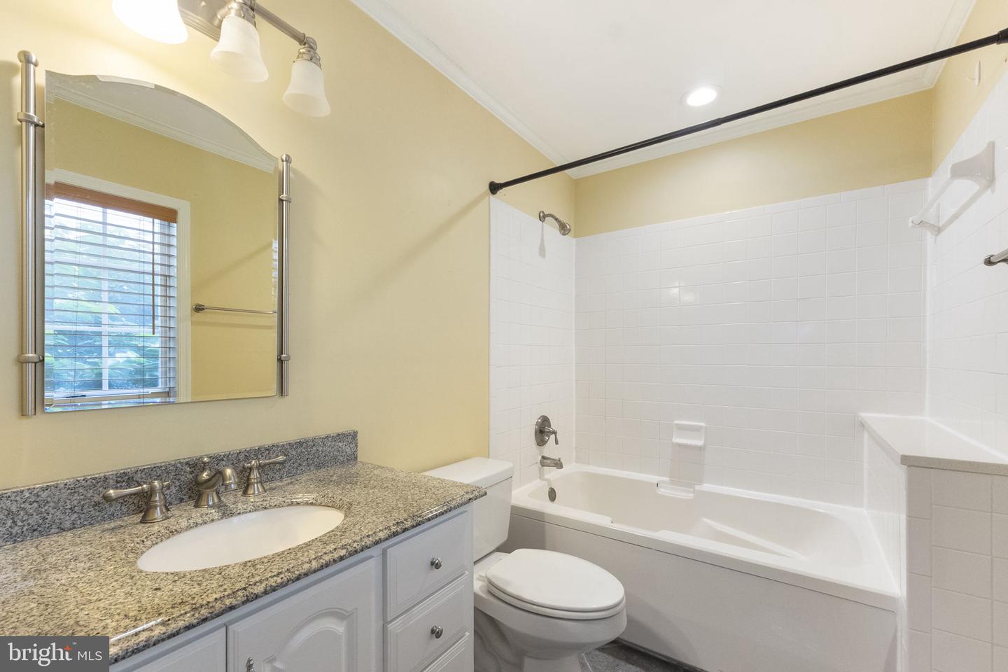 15303 Diamond Cove Ter #8-j Property Photo 22