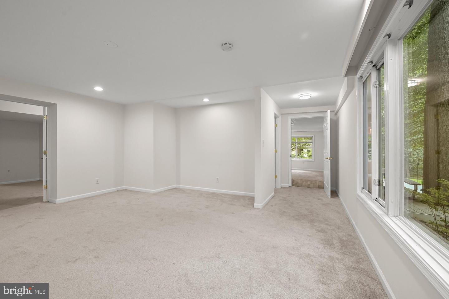 10600 Vantage Ct Property Photo 28