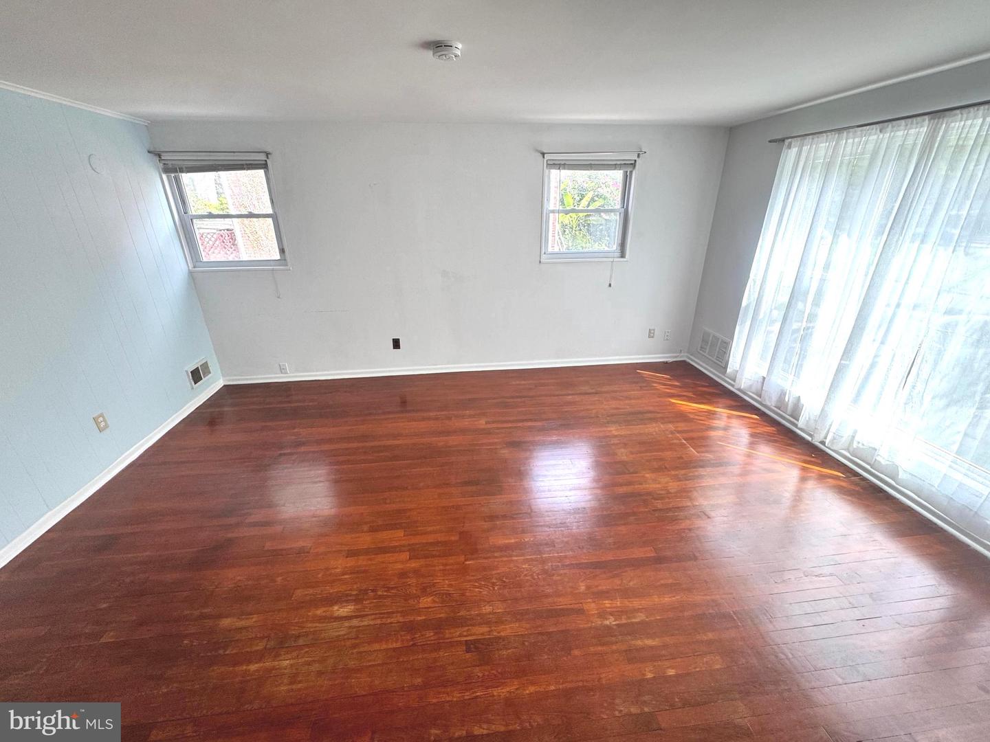 12114 Dalewood Dr Property Photo 4