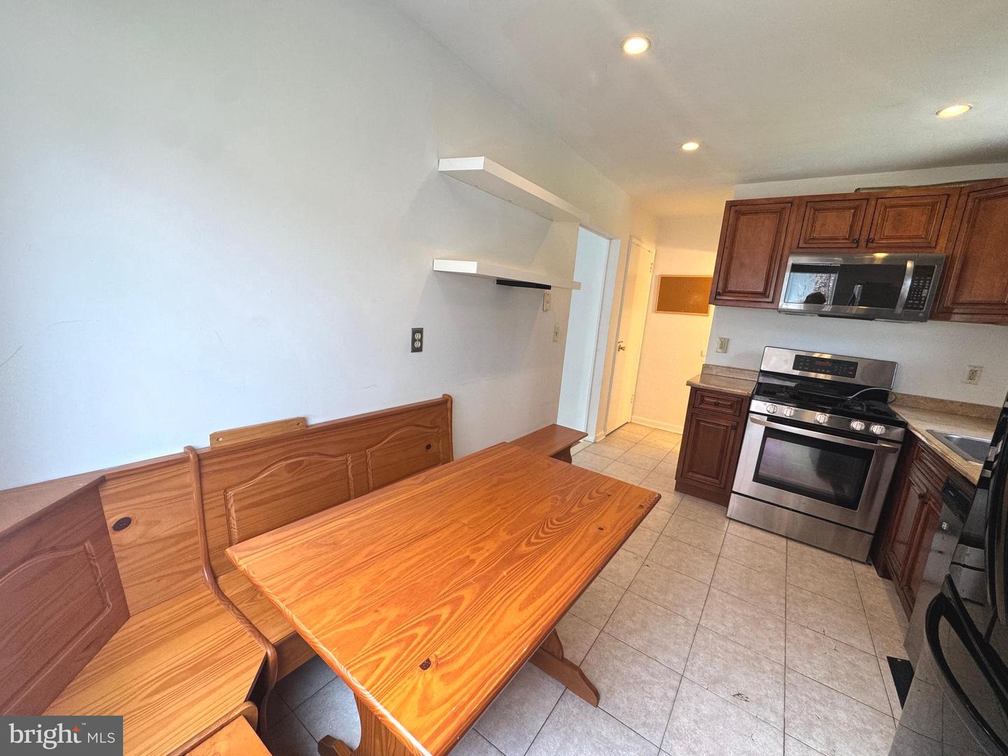 12114 Dalewood Dr Property Photo 10